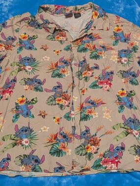 🌺💙 Stitch Hawaiian Shirt 💙🌺